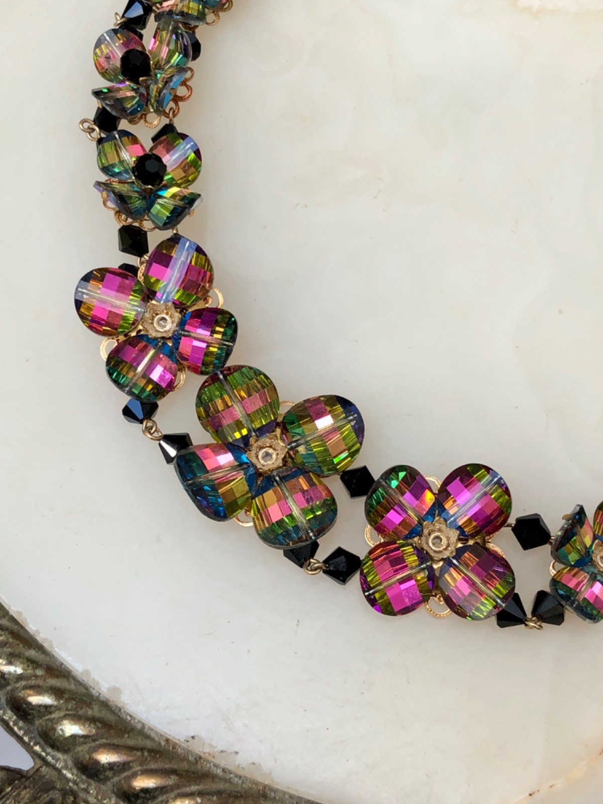 VTG 1950s 60s WESTERN GERMANY Margarita Heliotrope & JET GLASS BEAD BIB Demi