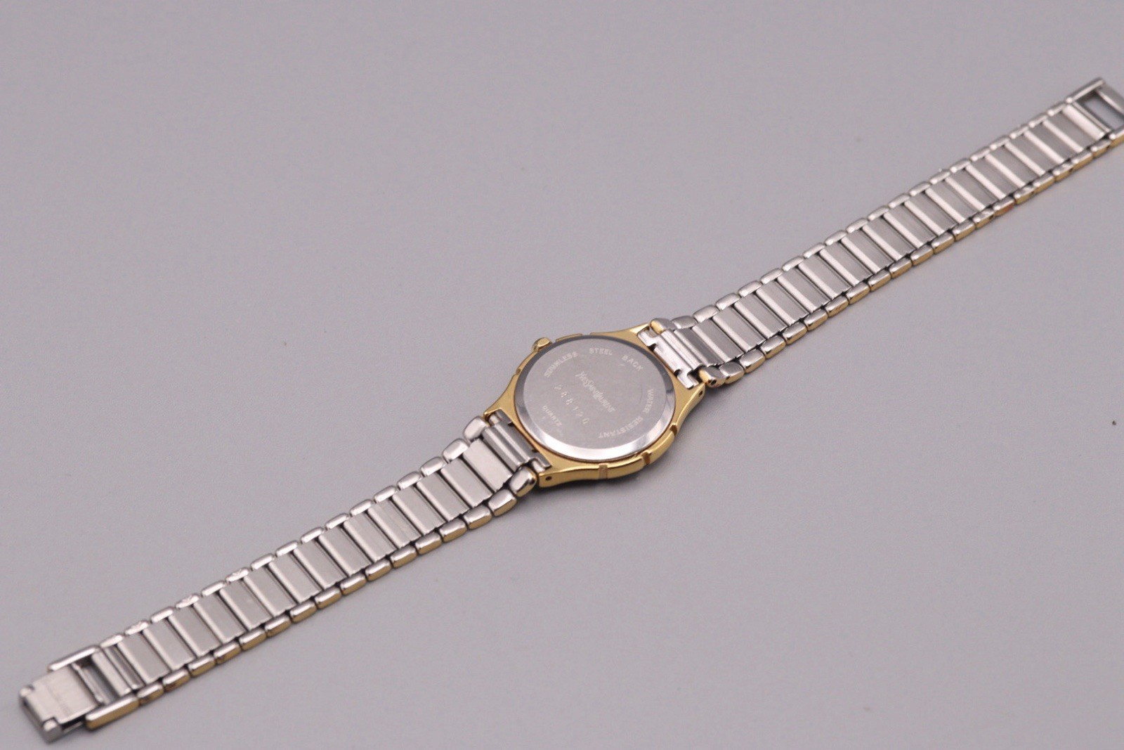 [Exc+5] Yves Saint Laurent YSL 25mm White Dial Woman’s Watch