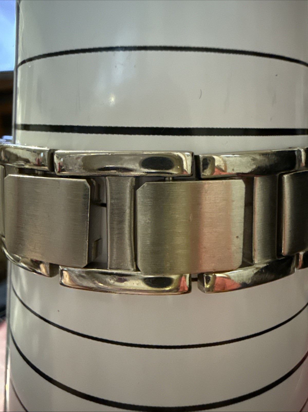 Ladies Timex Watch. 6.25 In, New Battery, Beautiful!