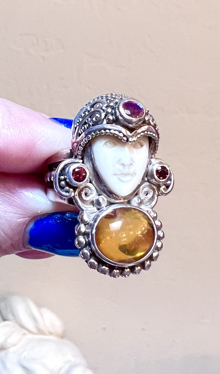 BEAUTIFUL ORNATE Sajen Sterling Silver Citrine, Garnet, Etc. Carved Goddess Ring