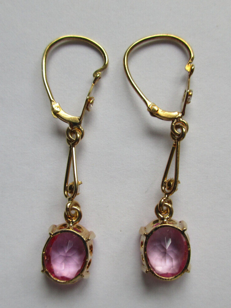 18K Gold Earrings 1.50″ Long 4.40 Grams