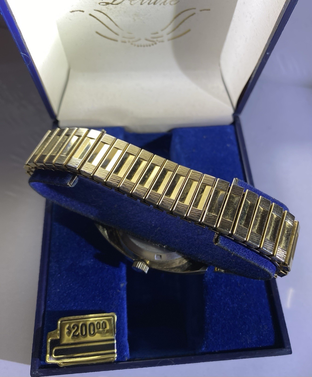 Vintage 1970s Bolivia Electra Watch TV Style DATOMATIC Mechanucal Movement WORKS