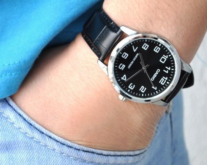 Casio MTP-V001L-1B Men’s Black Dial Black Leather Strap Analog Quartz Watch