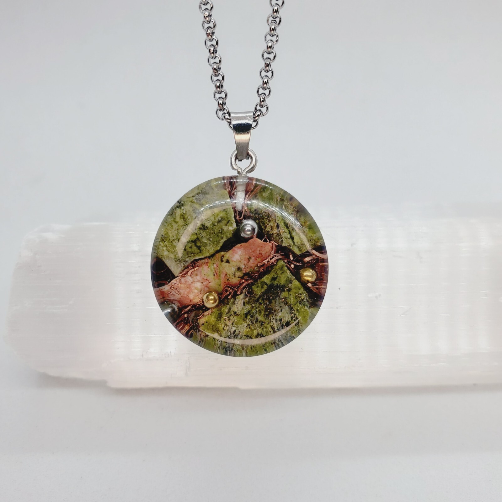 UNAKITE Orgone Generator. Minimal Pendant for emotional healing & past release
