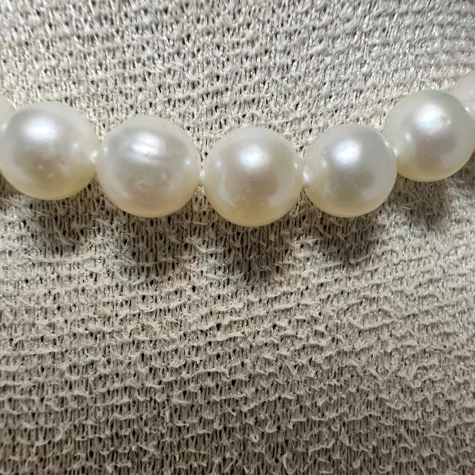 Luxurious Minimalist Pearl Necklace 925 Silver Clasp 45cm