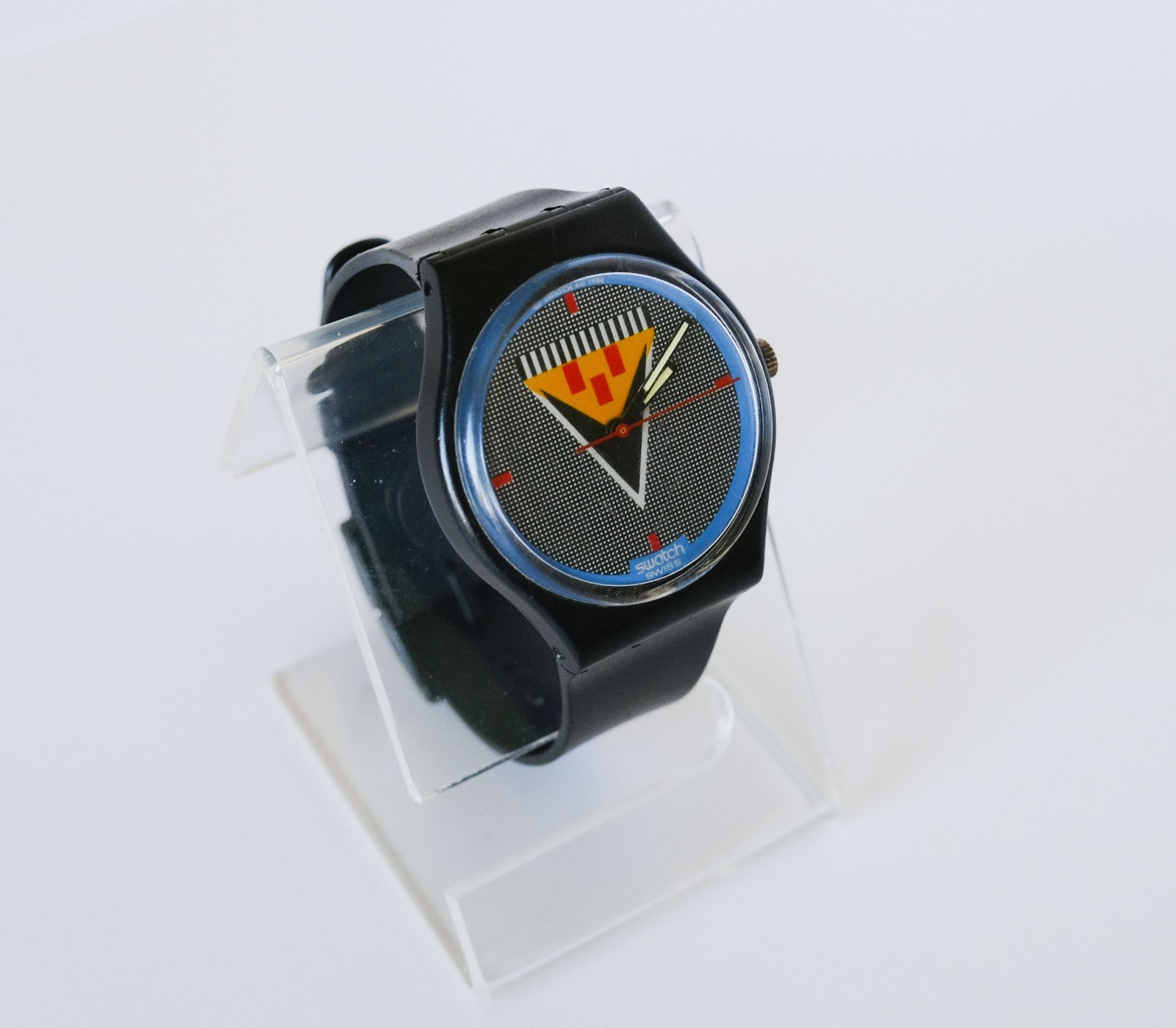SWATCH Lancelot GB110 Gent Vintage 1986 “Coat of Arms” Working Good Condition