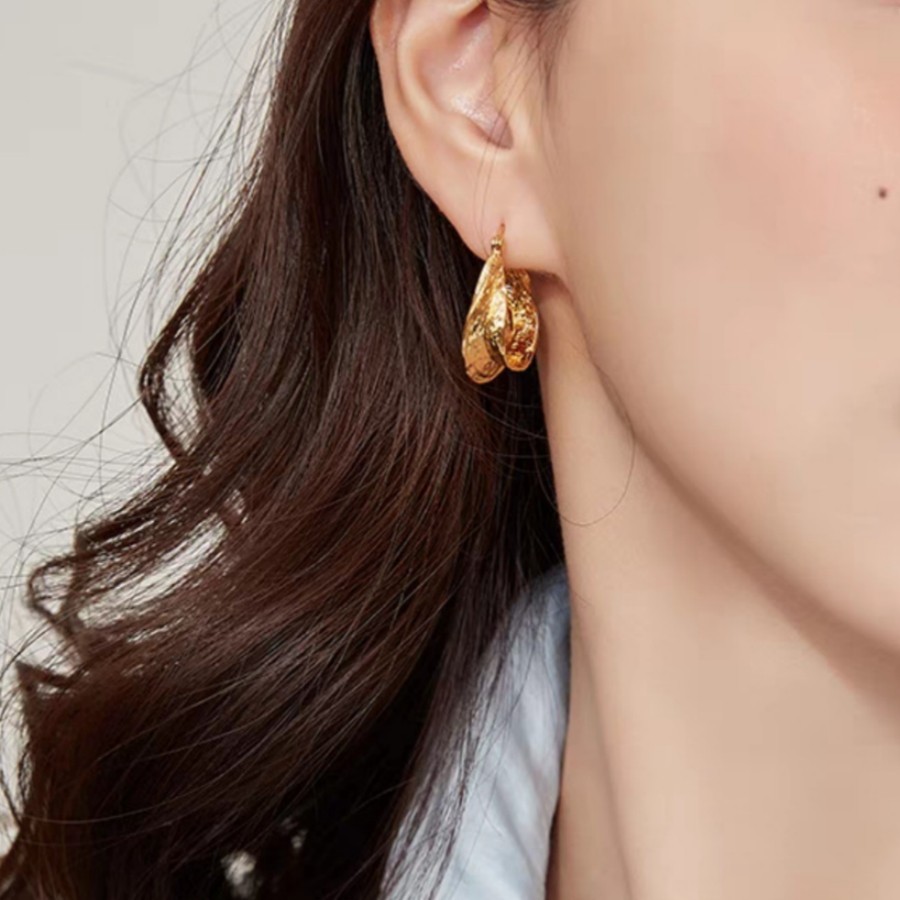 Women’s Retro Hammered Gold Plated Irregular Textured Fashion Drop Earrings