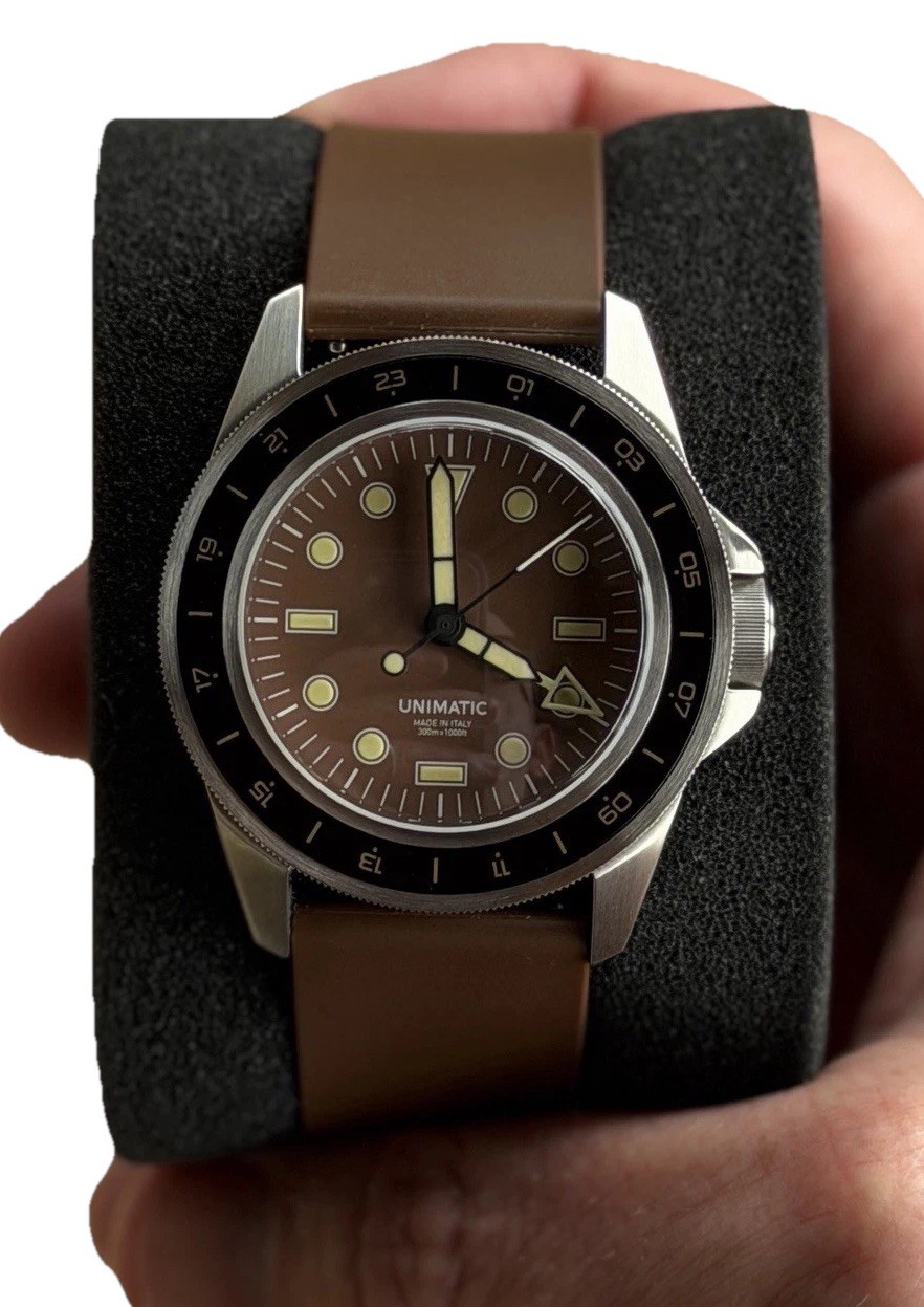 Limited Edition (#25 of 300), Unimatic U1-GMT-DHBR | Diving Heritage Collection