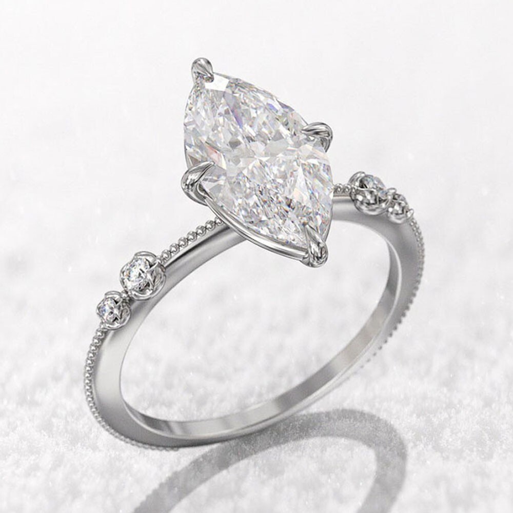 Sparkle Ring For Valentine Gift 2.85 Ct CZ Women Proposal Ring 925 Silver Plated