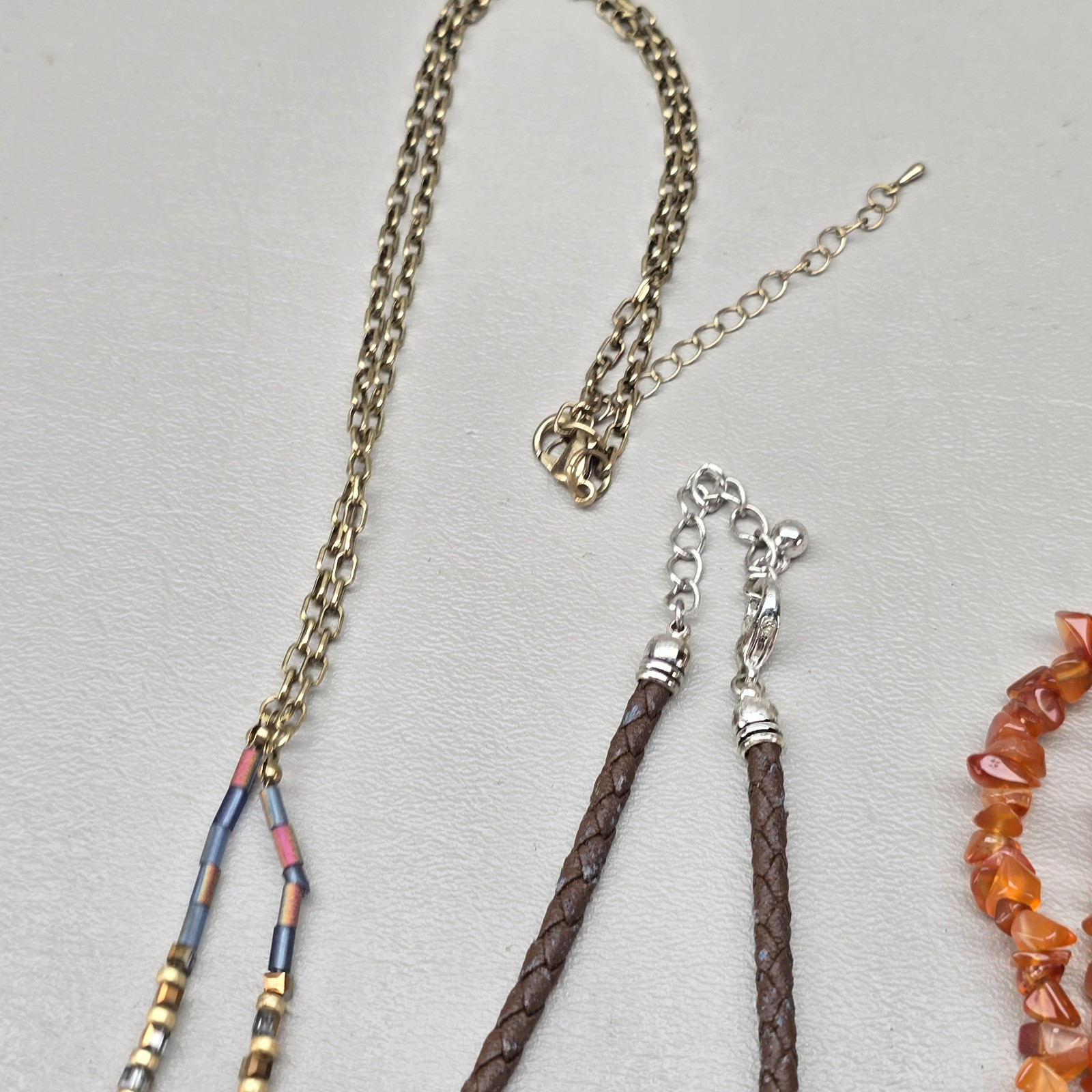 Vintage Fashion Necklace Lot Three Ladies Boho Carnelian Shell Leather Stone