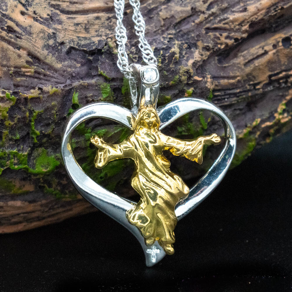 Jesus Christ Heart Pendant – 19″ Singapore Chain, Silver & Gold Necklace