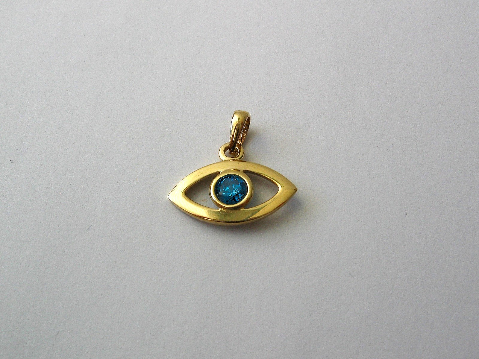 GENUINE SOLID 9ct 9K YELLOW GOLD Sapphire Evil Eye Necklace Pendant