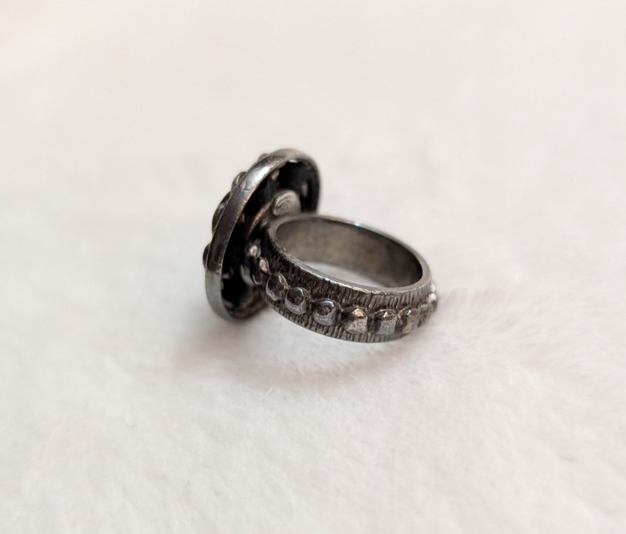 Authentic vintage CHANEL cc stamped ruthenium Ring Black US 6.5 with coa