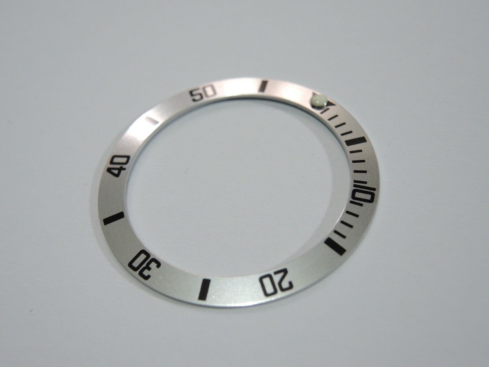 NEW SILVER SUBSTYLE BEZEL INSERT LARGE DIVERS 10BAR SKX031-033 (7S26-0040) WATCH