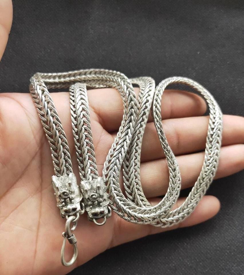Exquisite tibet silver carved dragon head statue chain Necklace Ethnic