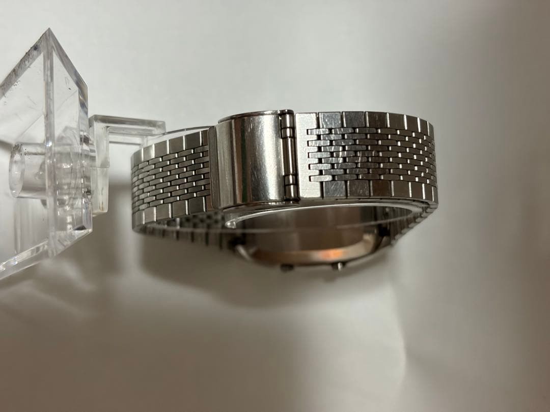 SEIKO QUARTZ Analog-Digital H557-5100 Watch (Main Unit)