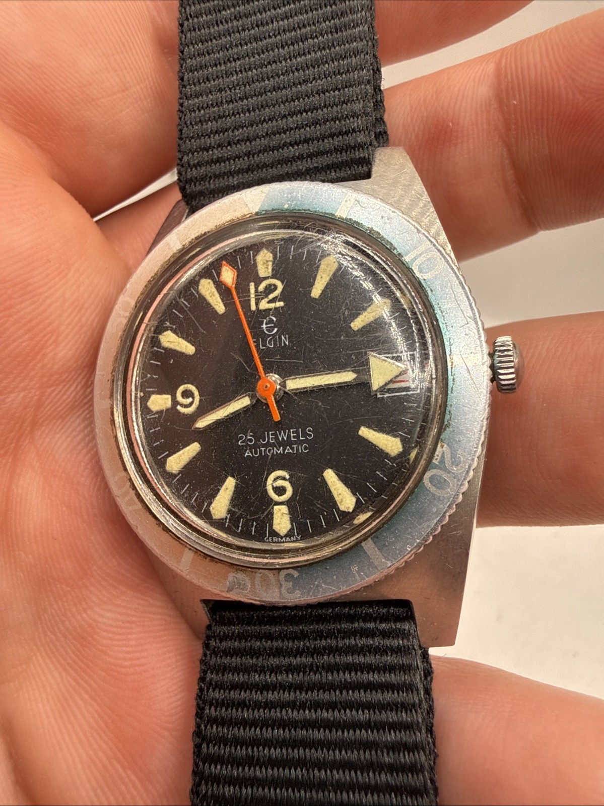 VINTAGE 1960s Elgin Skin Diver Watch 25 Jewels Automatic Ghost Bezel Mens RUNS