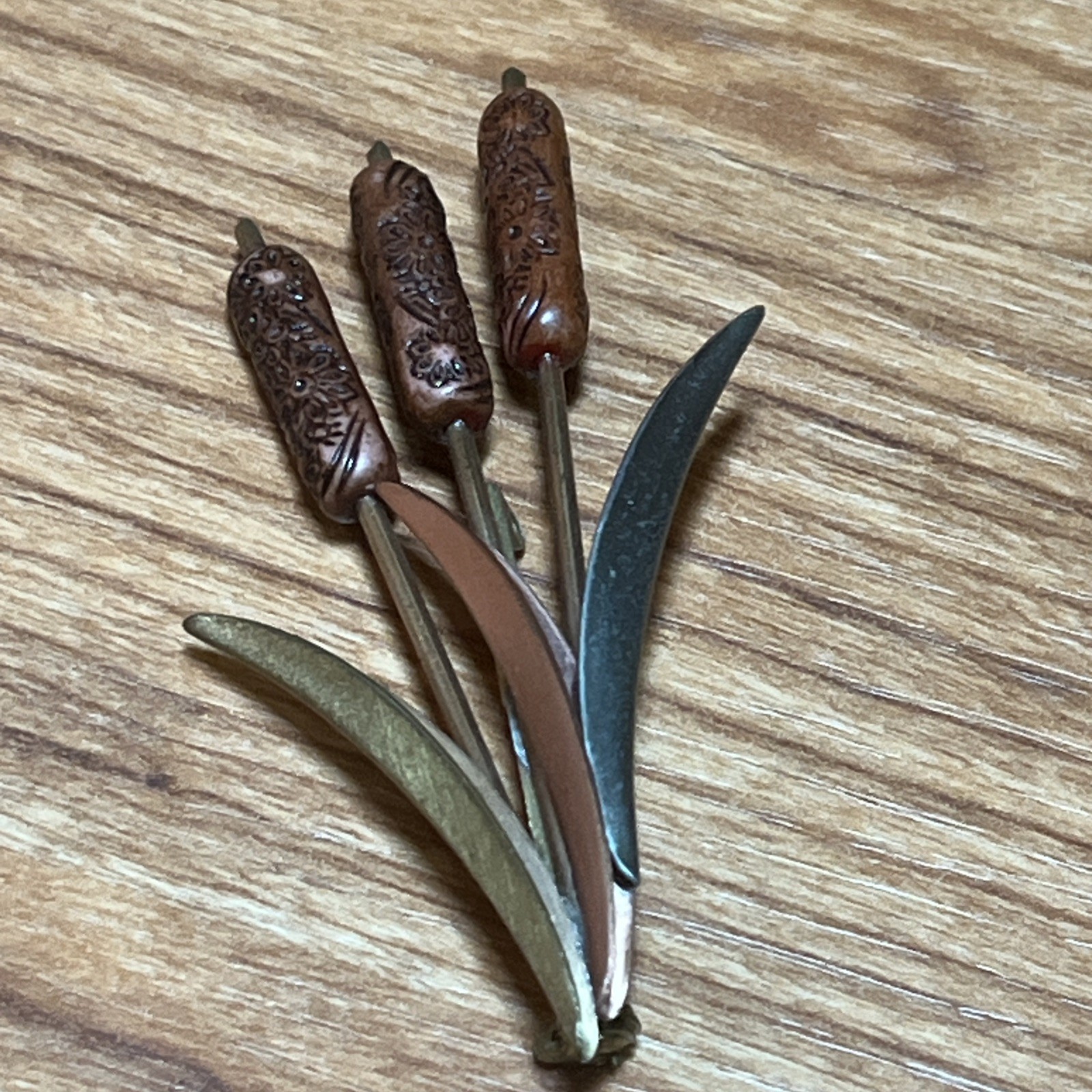 70s Vintage Cattail Brooch Pin Mixed Metal Gold Copper Silver Toned Floral Reed