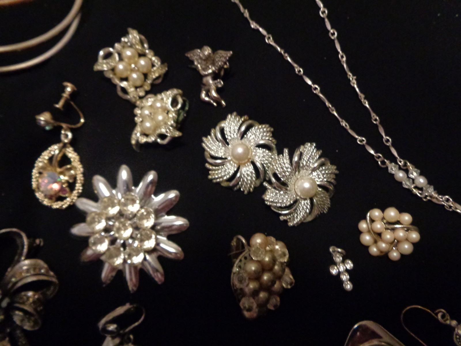VINTAGE RETRO BLISS JEWELRY & JEWELRY PARTS N PIECES LOT
