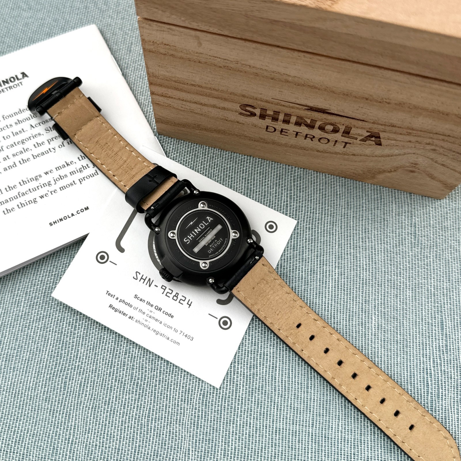 Shinola Runwell Watch 41mm Black Dial Argonite 1069 Men’s Watch S0120273232