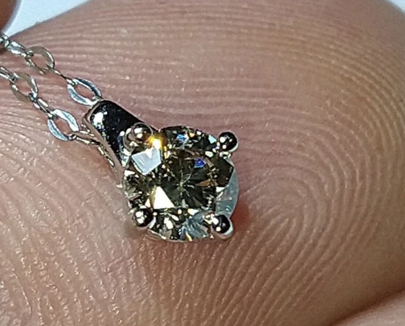Solid platinum 0.40 carat diamond pendant chain necklace 1.8 grams – 18″ pt950