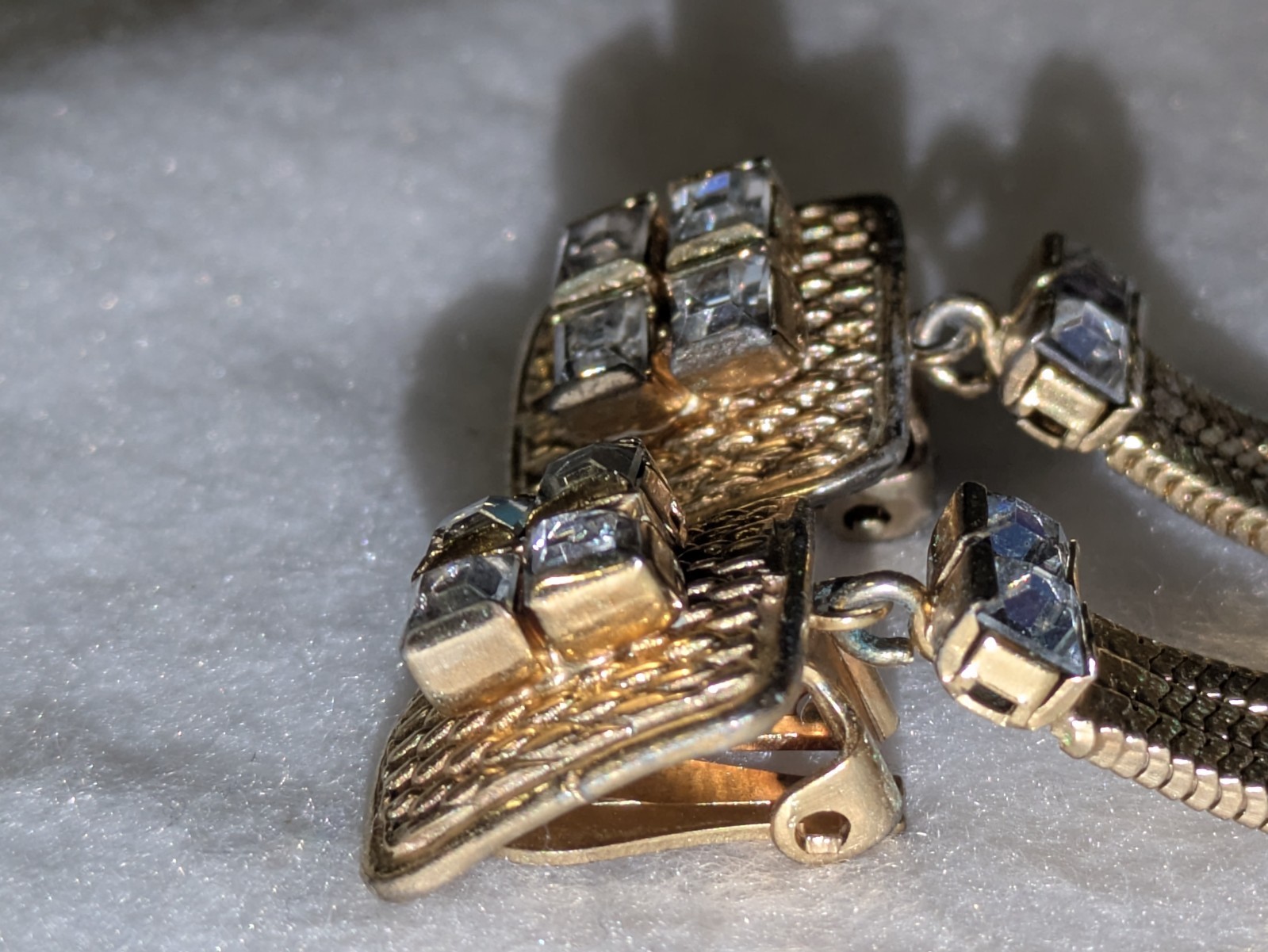 VINTAGE HOBE CLIP STYLE DANGLE MULTI STRAND RHINESTONE EARRINGS