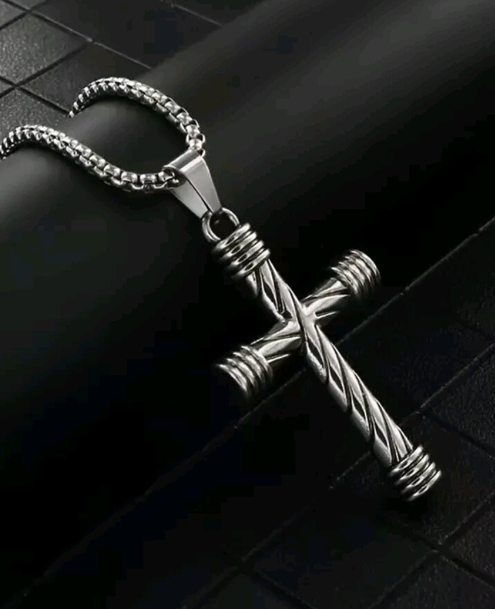 Collar Para Hombre con Colgante de Cruz Cadena con Crucifijo Joyería de Moda