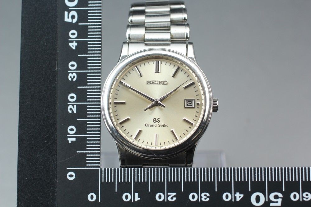 Grand Seiko Quartz Men’s Watch SBGF013 2001 Made in Japan From Japan