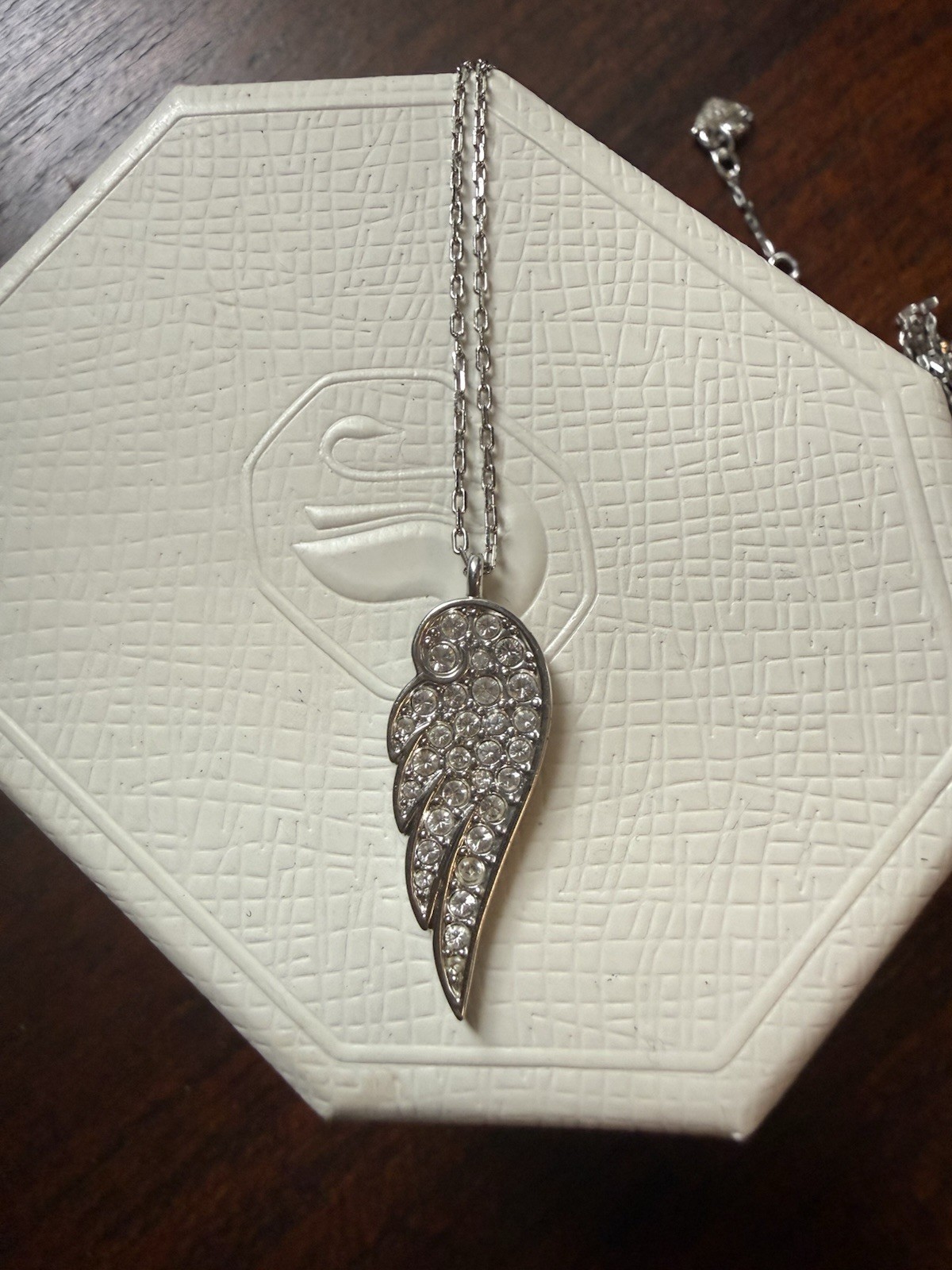 Silver-Tone Cable Chain Necklace Crystal Pavé Angel Wing Charm Pendant Lobster