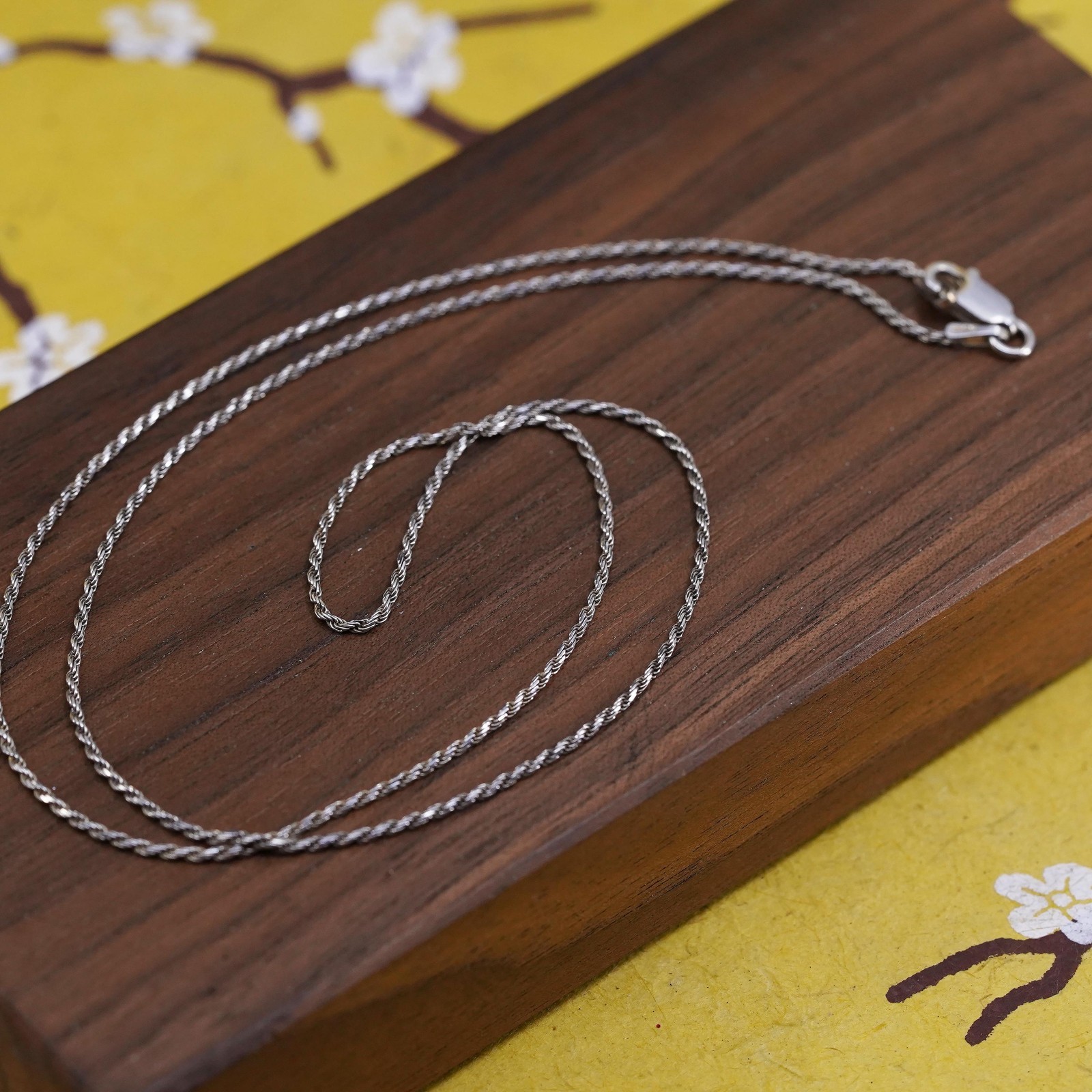 20″ 1.6mm, vintage Sterling silver necklace, 925 Singapore rope chain