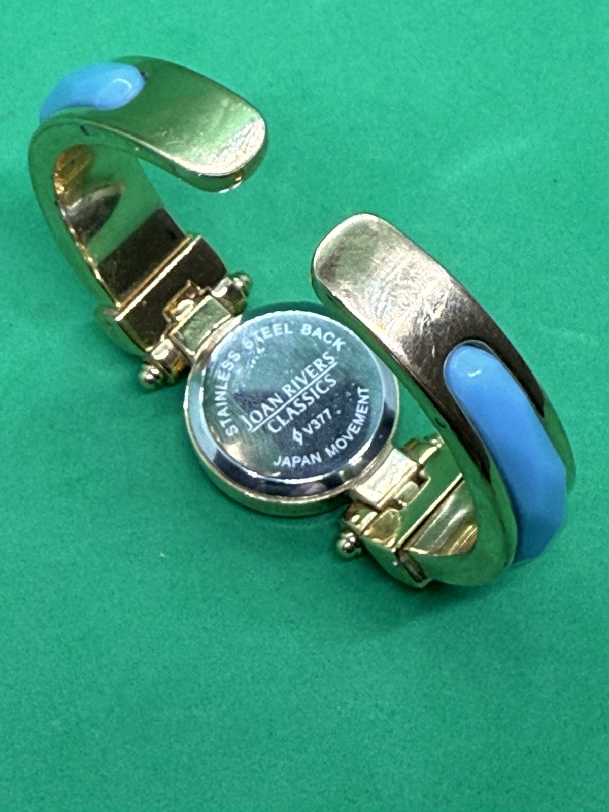 JOAN RIVERS V377 RHINESTONE CLAMPER Blue BANGLE WRIST WATCH Hinged