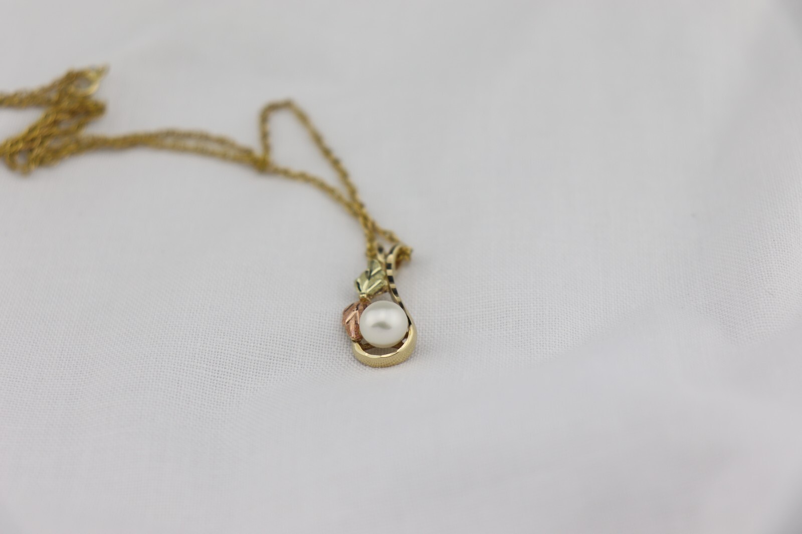 10K & 12K Black Hills Gold Leaf PEARL PENDANT on 14K GF NECKLACE 18.25″ RGC sign