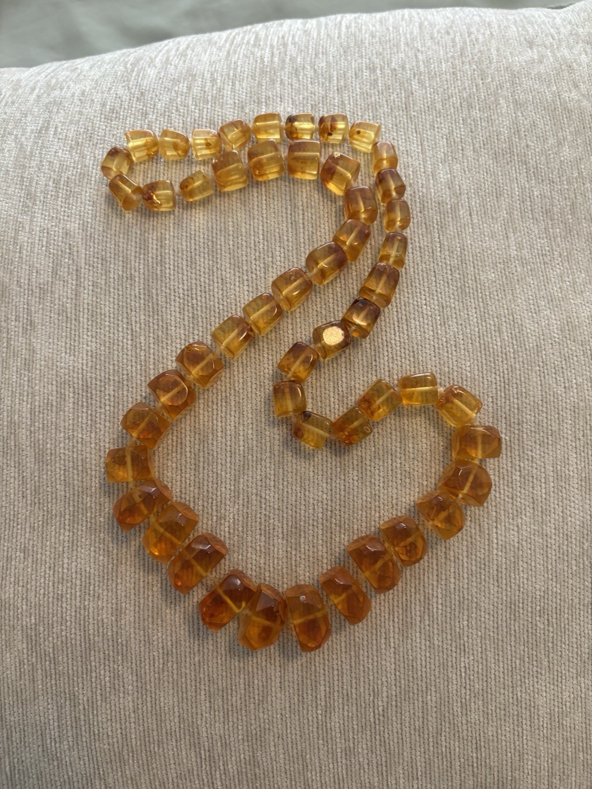 Vintage Large Genuine Baltic Honey Amber Necklace Heavy 104 grams !!!