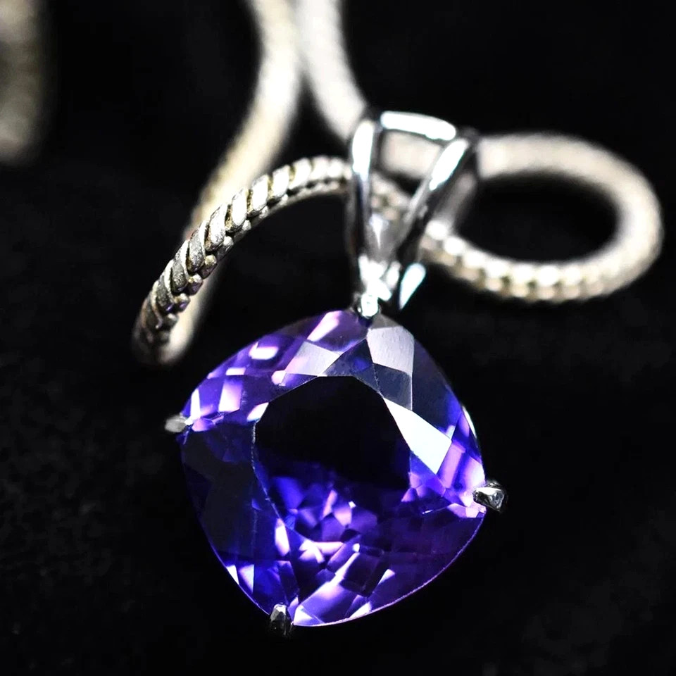 Natural 28.36 CT+ Color Change Alexandrite Certified Gemstone Pendant 925 Silver