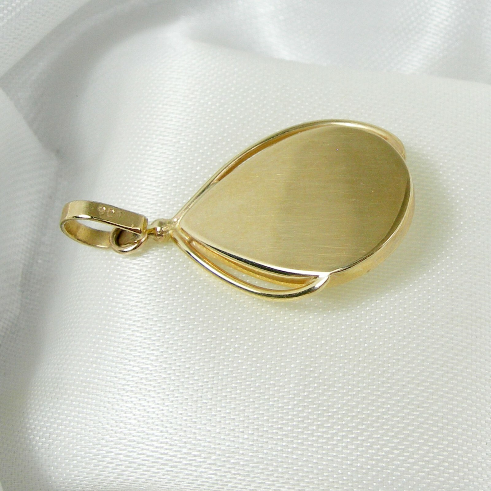 17×13 18×14 mm Teardrop Australian Mabe Pearl Pendant Genuine 375 9k Yellow Gold