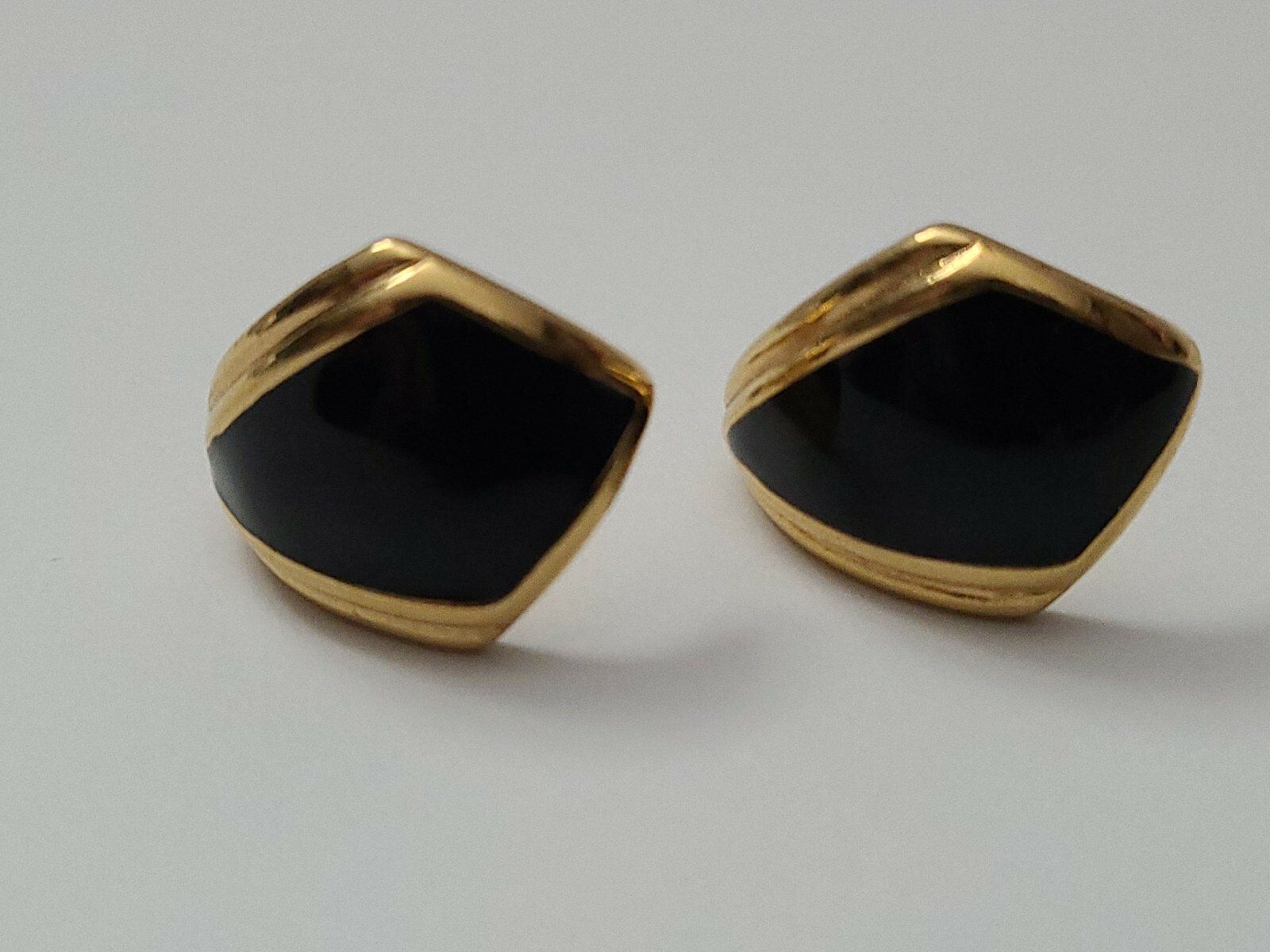 Monet Gold Tone And Black Enamel Kite Shaped Earrings 1″ x .75″ Dressy Classy