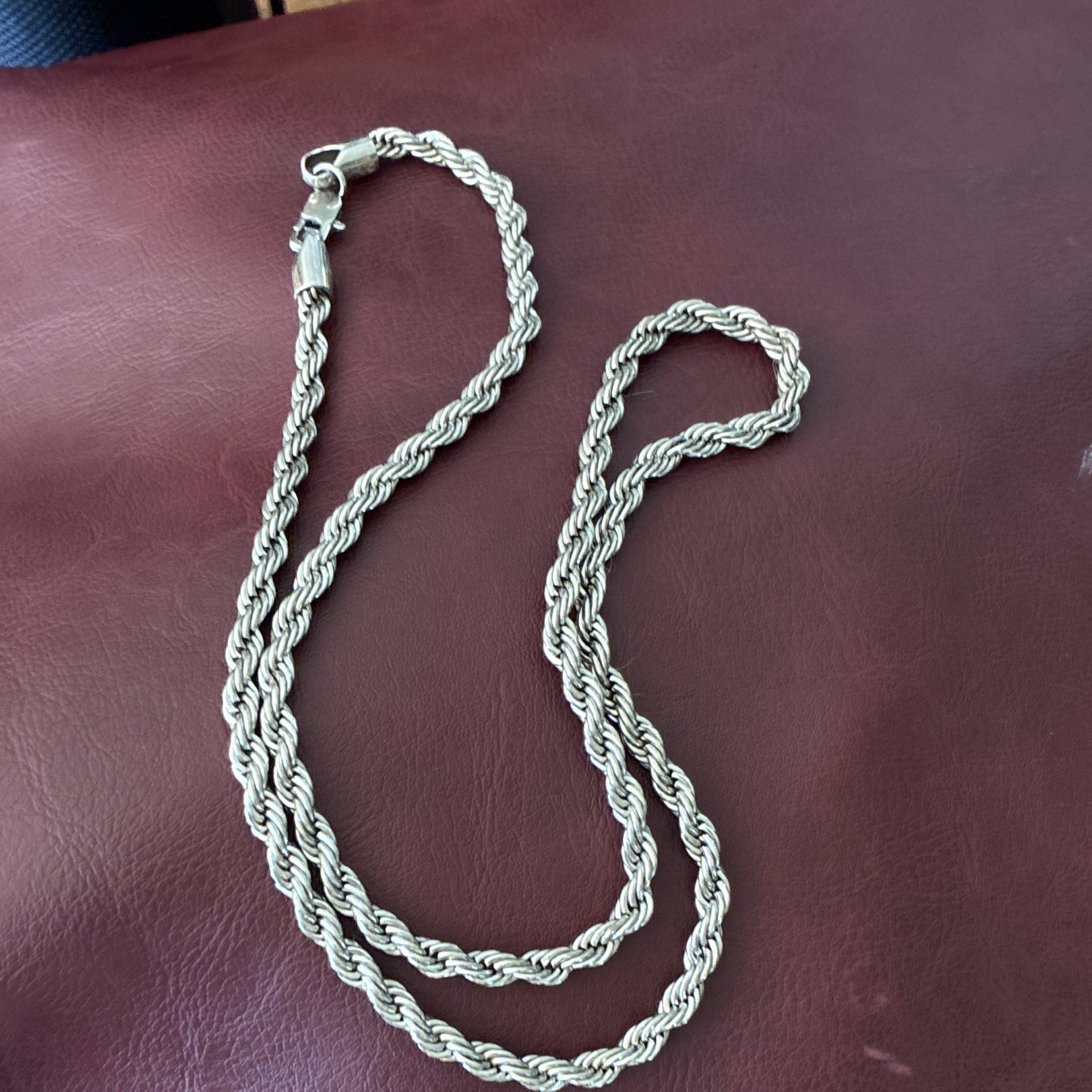 Silver-Tone Metal Rope Chain Necklace Lobster Clasp Closure No Stone