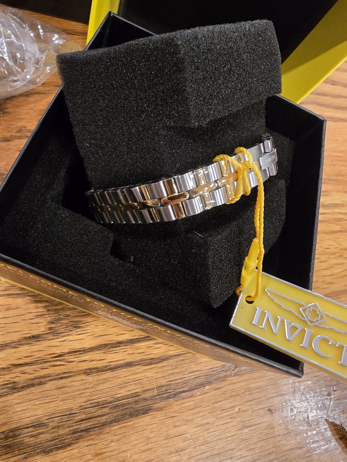 Invicta Women’s Wildflower Two tone/White Dial 21.5mm Gold/SS 0133 New!!