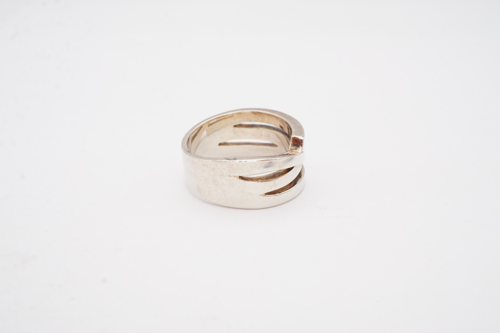 Vintage Sterling Silver 925 Ring Size 7.75 Modernist K2