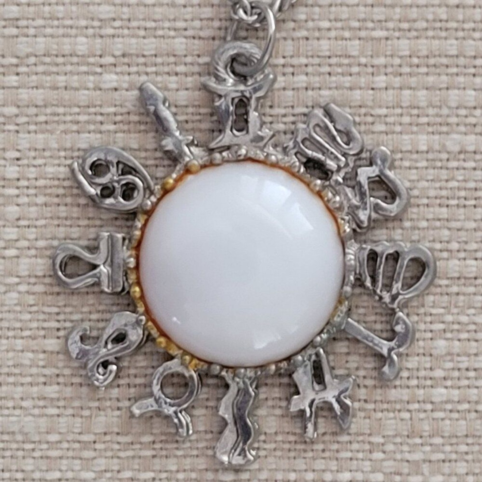 VTG Zodiac Pendant Necklace White Cabochon Astrology Silver Tone Chain Boho Chic
