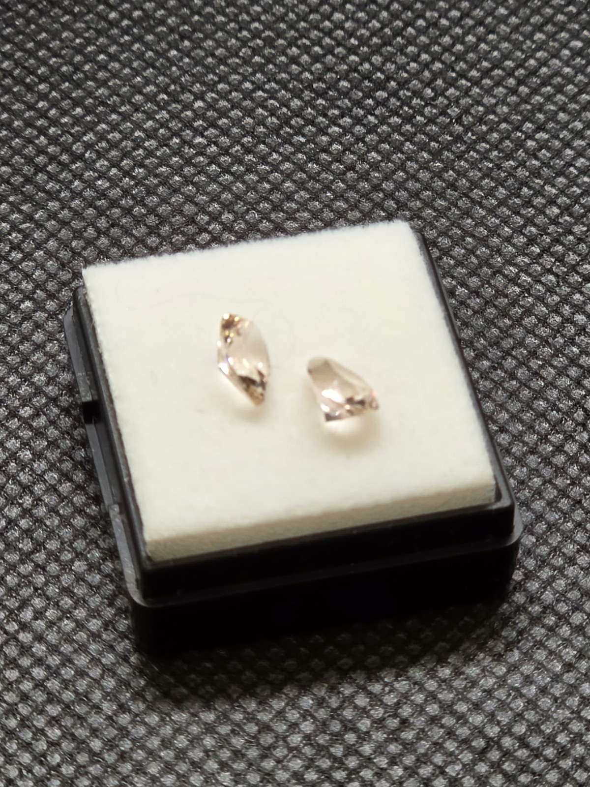 1.6ctw Champagne Katlang Imperial Topaz Pair Pear Cut Pakistan Prized Collectors