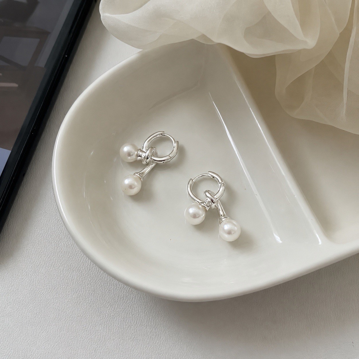 925 Silver Pearl Huggie Hoop Earrings Minimalist Double Pearl Dangle Hoops 107