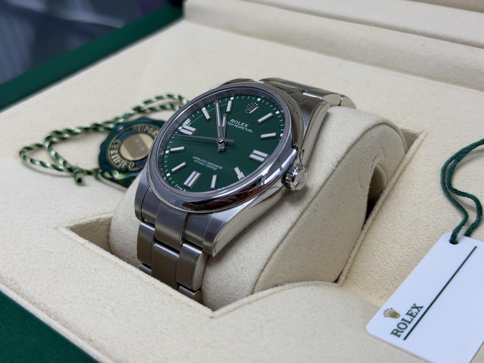 2023 Rolex Oyster Perpetual 124300