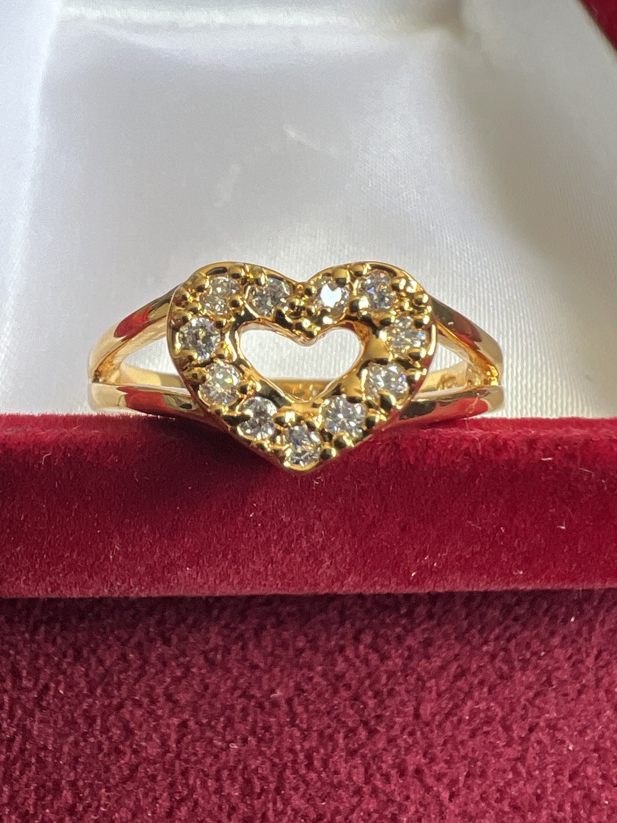 Size 8 Heart Ring Gold Filled Stamped 10kt Ring