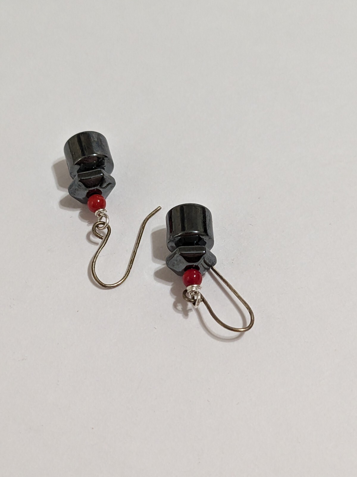 Silver Tone Hook Earrings With Black Hematite And Red Acrylic Beads. Modern. 1″