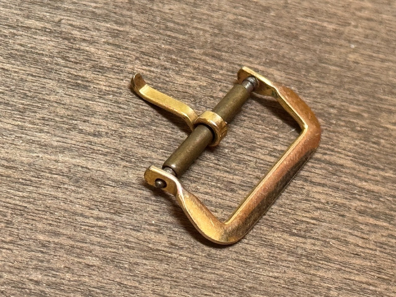 1930s/40s yellow 10K gold-filled vintage watch strap buckle 16mm inner opening