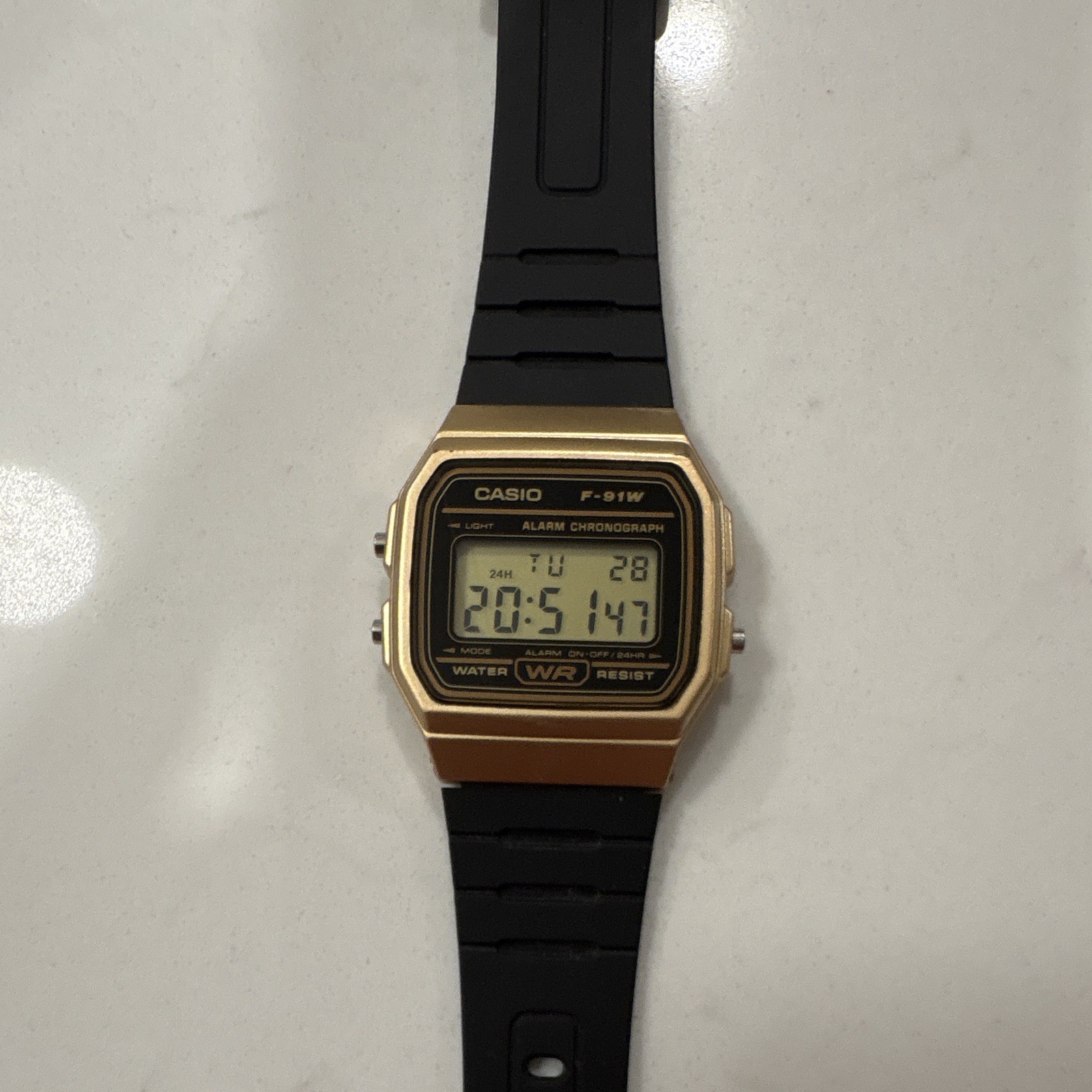 Casio F-91W Quartz Digital Water Resistant Gold Case Black Resin Strap 33mm
