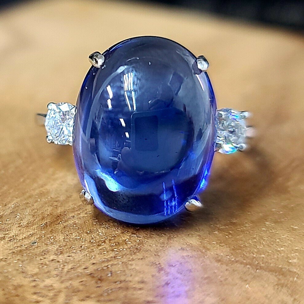 Vintage 14K White Gold Engagement 12.07CT. Gem Blue Sapphire Cabochon Shape