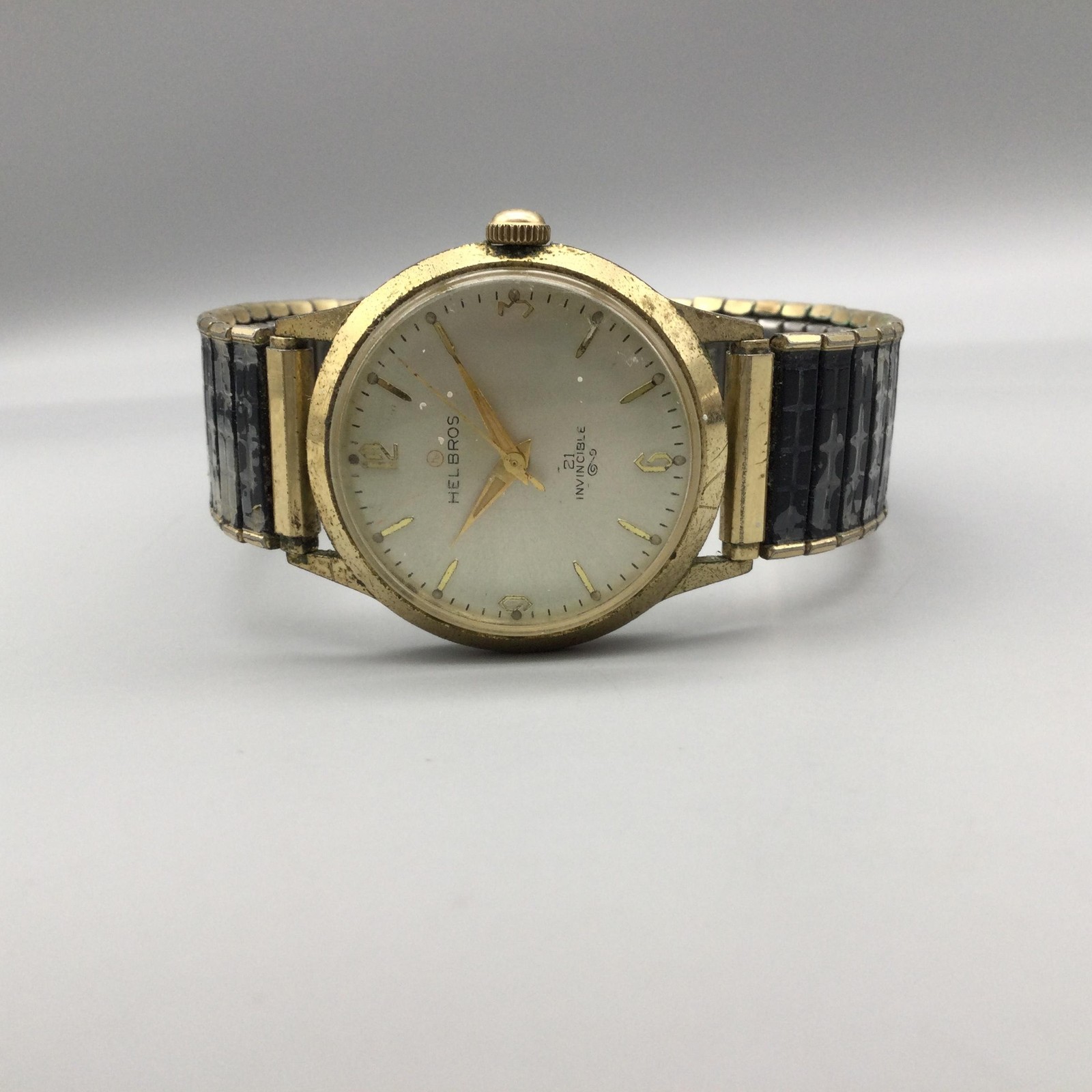 Vintage Helbros Invincible Mens Watch 34mm Manual Wind 21 Jewels Gold Tone