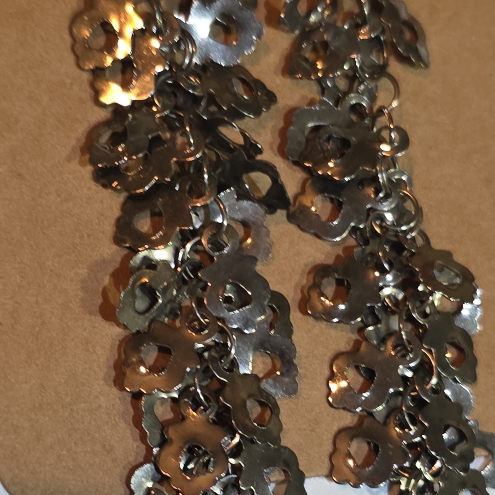 Silver Tone Metal Flower Dangle Drop Hook Earrings No Stone Flowers & Plants
